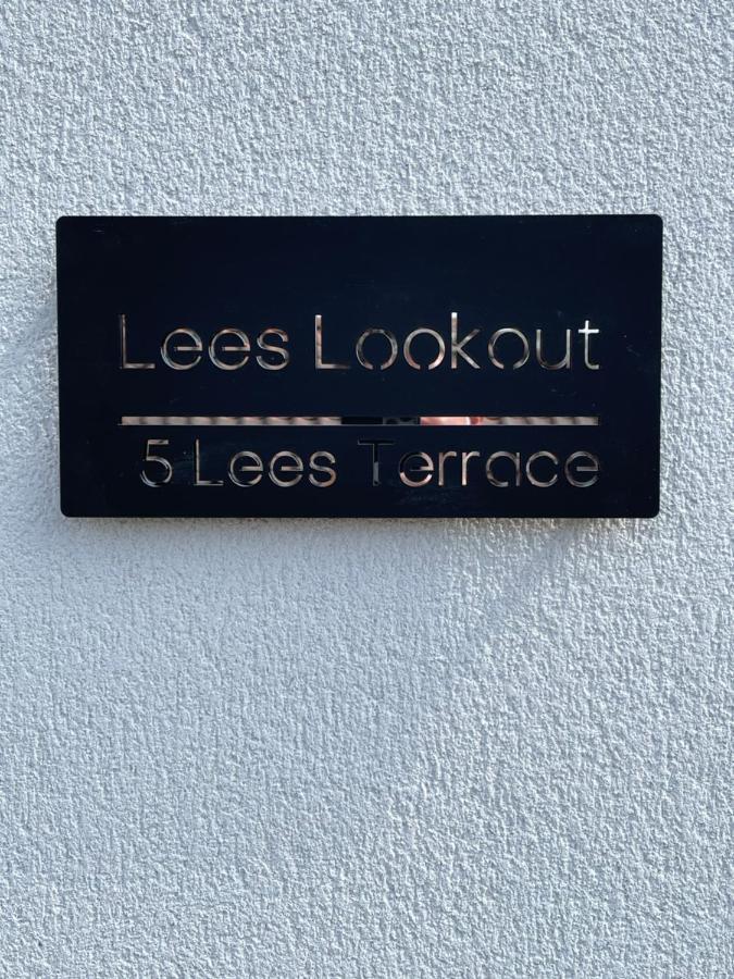 Lees Lookout Holt ,2 Bedroom Luxury Apartment With Private Parking Eksteriør bilde